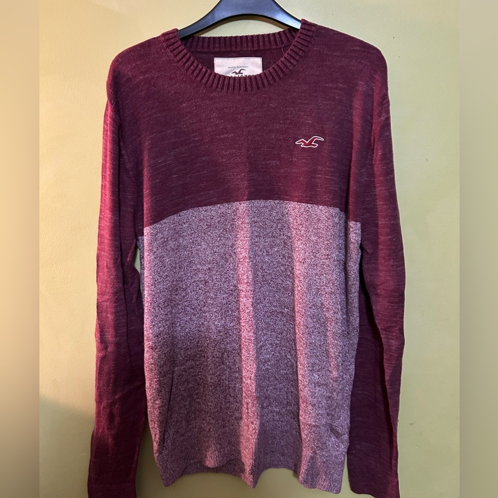 Hollister sweater